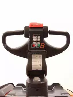 Niederhubwagen 2020  Toyota LPE 200 (9)