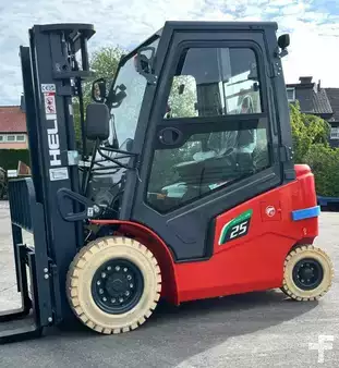 4-wiel elektrische heftrucks 2025  Heli CPD25-GC6LI-S (4)