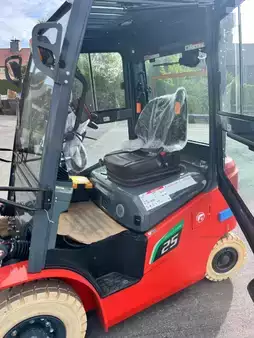 4-wiel elektrische heftrucks 2025  Heli CPD25-GC6LI-S (6)