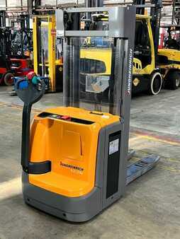 Hochhubwagen 2017  Jungheinrich EJC214z - 430DZ Neue Batterie (1)