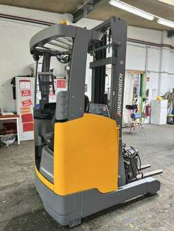 Schubmaststapler 2018  Jungheinrich ETV112 (3)