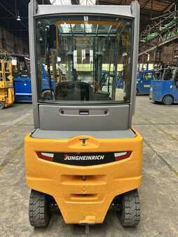 Elektro 4 Rad 2018  Jungheinrich EFG320-464 DZ (7)