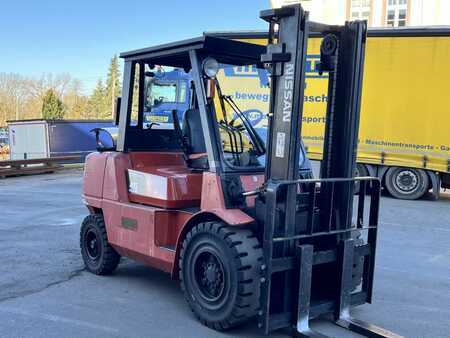 Gas gaffeltruck 2003  Nissan F04L45Q (3)