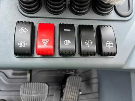 Dieselstapler 2025  Heli CPCD25 (6)