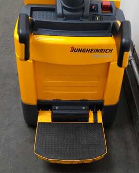 Hochhubwagen 2014  Jungheinrich ERD220 (3) 