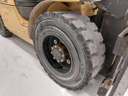 Gas gaffeltruck 2007  CAT Lift Trucks GP35N (14)