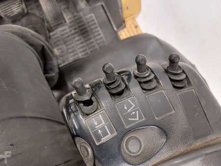 Gas gaffeltruck 2007  CAT Lift Trucks GP35N (8)