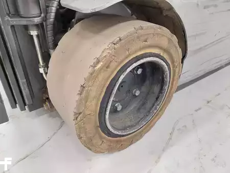 Eléctrica de 4 ruedas 2015  Still RX 20-20 (13)