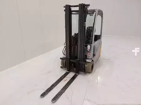 Eléctrica de 4 ruedas 2015  Still RX 20-20 (4)