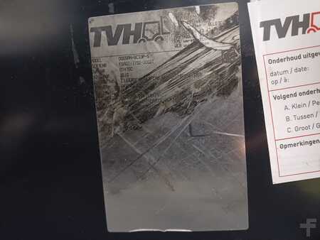 Chariots élévateurs GPL 2016  Doosan GC33P-5 (9)