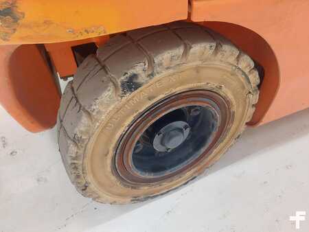 Elektro 4 Rad 2015  Doosan B50X-5 (16)