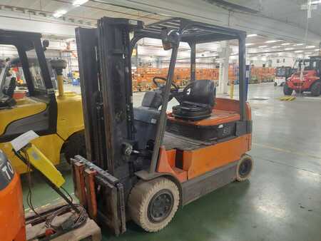 Elektro 4 Rad 2008  Toyota 7FBMF30 (1)