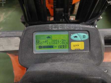 Elektro 4 Rad 2008  Toyota 7FBMF30 (5)