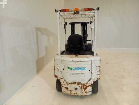Elektro 4 Rad 2015  TCM FB30-8 (6)