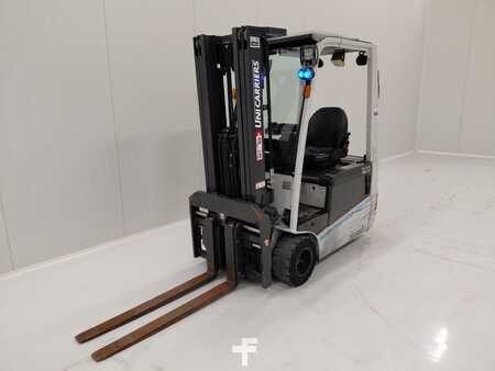Elektromos 4 kerekű 2016  Unicarriers TX3-20L (1)