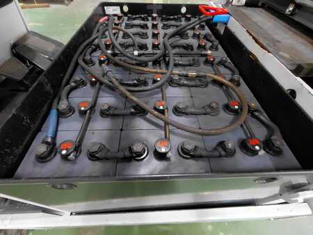 Elektromos 4 kerekű 2016  Unicarriers TX3-20L (10)