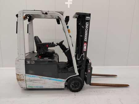 Elektromos 4 kerekű 2016  Unicarriers TX3-20L (4)