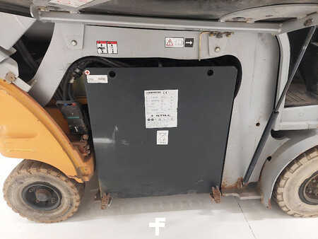 Carrelli elettrici 4 ruote 2017  Still RX 60-25 (10)