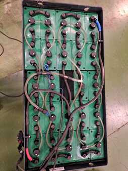 Elektromos 4 kerekű 2017  Still RX 20-20 (10)