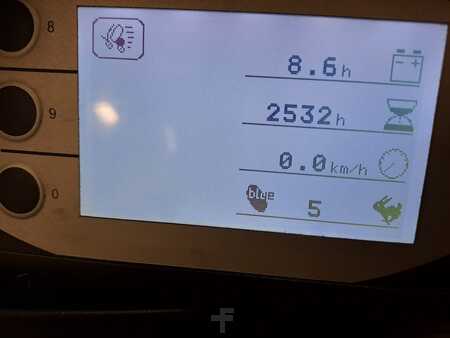 Elektromos 4 kerekű 2017  Still RX 20-20 (7)