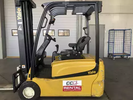 Sähkö - 4 pyör 2017  Yale ERP20VT (1)