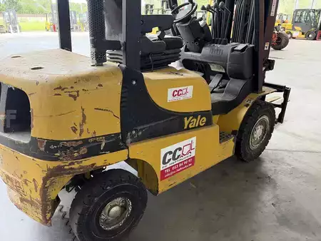 Empilhador diesel 2017  Yale GDP25MX (12)