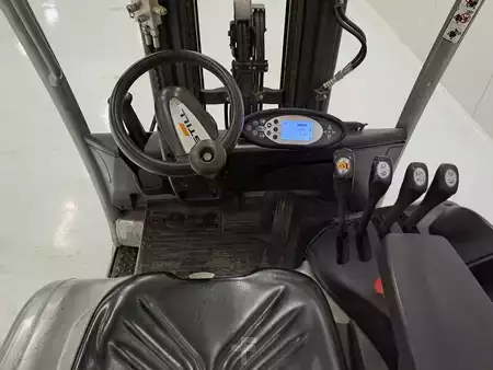 Elektromos 4 kerekű 2017  Still RX 20-20 (6)