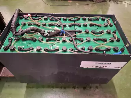 Elektromos 4 kerekű 2017  Still RX 20-20 (9)