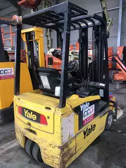 Sähkö - 4 pyör 2006  Yale ERP18ATF (2)