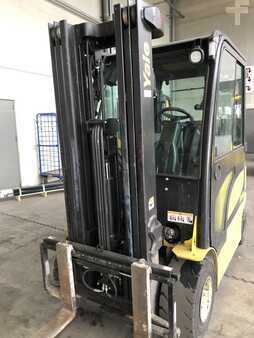 Electric - 4 wheels 2017  Yale ERP25VL (4)