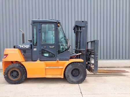 Wózki widłowe diesel 2017  Doosan D70S-7 (3)