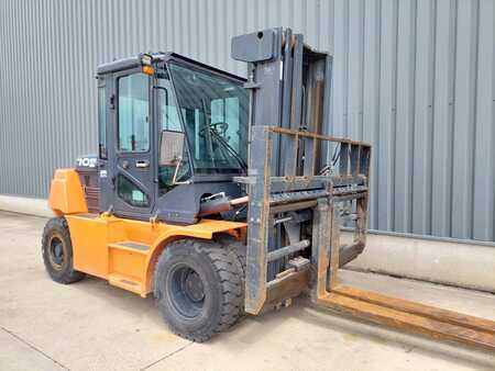 Wózki widłowe diesel 2017  Doosan D70S-7 (4)