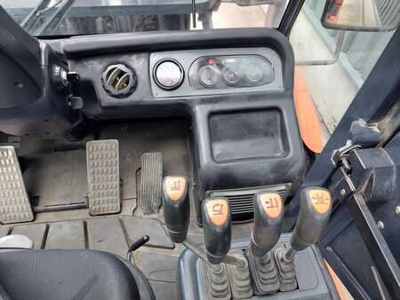 Wózki widłowe diesel 2017  Doosan D70S-7 (9)