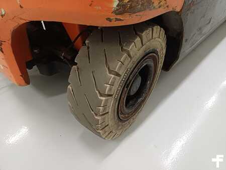 Eléctrica de 4 ruedas 2016  Doosan B30X-7 (14)