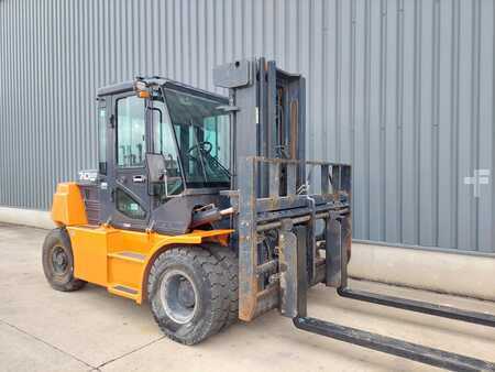 Wózki widłowe diesel 2017  Doosan D70S-7 (2)