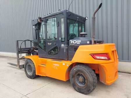 Wózki widłowe diesel 2017  Doosan D70S-7 (7)