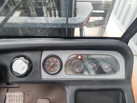 Wózki widłowe diesel 2017  Doosan D70S-7 (8)