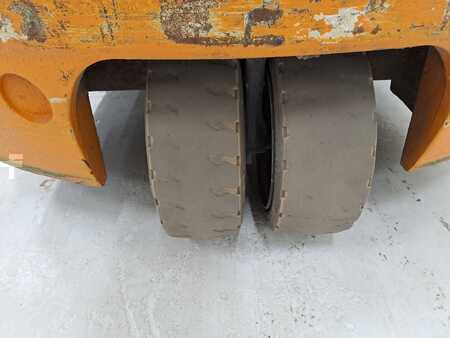 Elektromos 4 kerekű 2017  Still RX 20-20 (13)