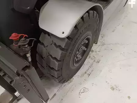 Chariots électriques à 4 roues 2018  Still RX 60-25 (13)