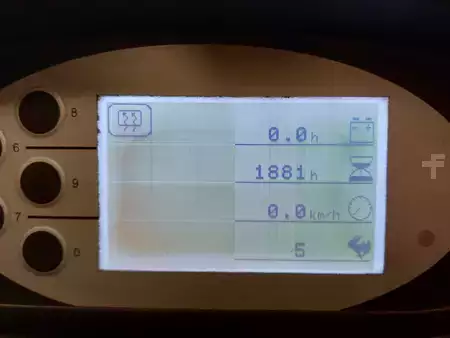 Chariots électriques à 4 roues 2018  Still RX 60-25 (9)