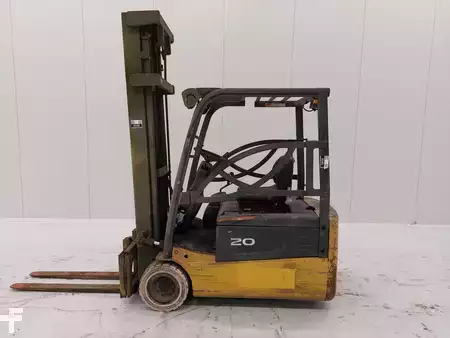 Electric - 4 wheels 2006  Daewoo B20T-5 (1)