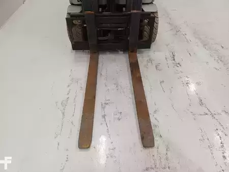 Chariots électriques à 4 roues 2018  Still RX 20-20 (7)