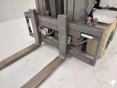 Elektro čtyřkolový VZV 2018  Still RX 60-25 (5)