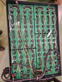 Chariots électriques à 4 roues 2018  Still RX 60-25 (8)