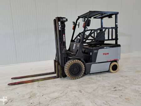 Elektro 4 Rad 2008  TCM FB30-7 (1)