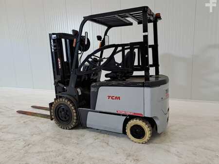Elektro 4 Rad 2008  TCM FB30-7 (2)