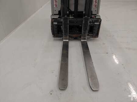 Elektromos 4 kerekű 2018  Still RX 20-16 (5)