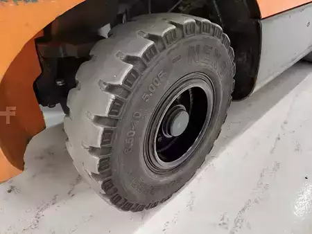 Gázüzemű targoncák 2018  Doosan G35C-7 (13)