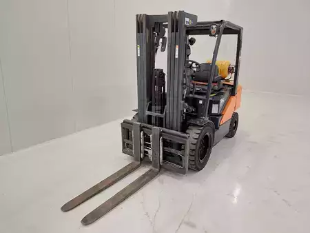Gázüzemű targoncák 2018  Doosan G35C-7 (4)