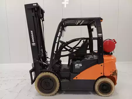 Treibgasstapler 2018  Doosan G25P-7 (2)